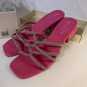ANNE KLEIN DRESS SANDALS – NEW IN BOX – NEVER WORN